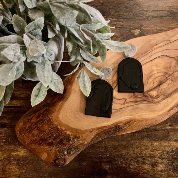Handmade Clay Earrings | Face Outline Statue | Granite and Black | Push Backs - Picture 6 of 9